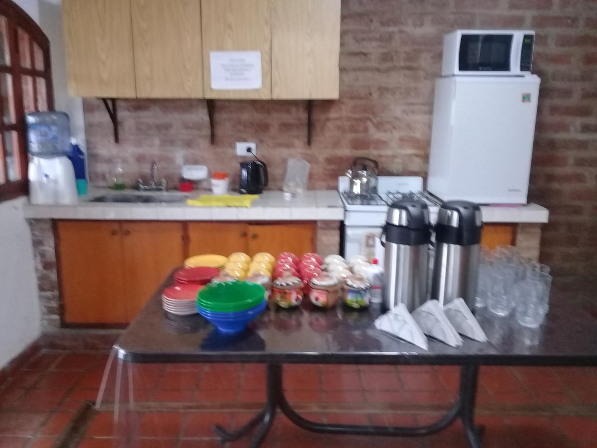 Hostal La Posada De Gervasio 살타 외부 사진